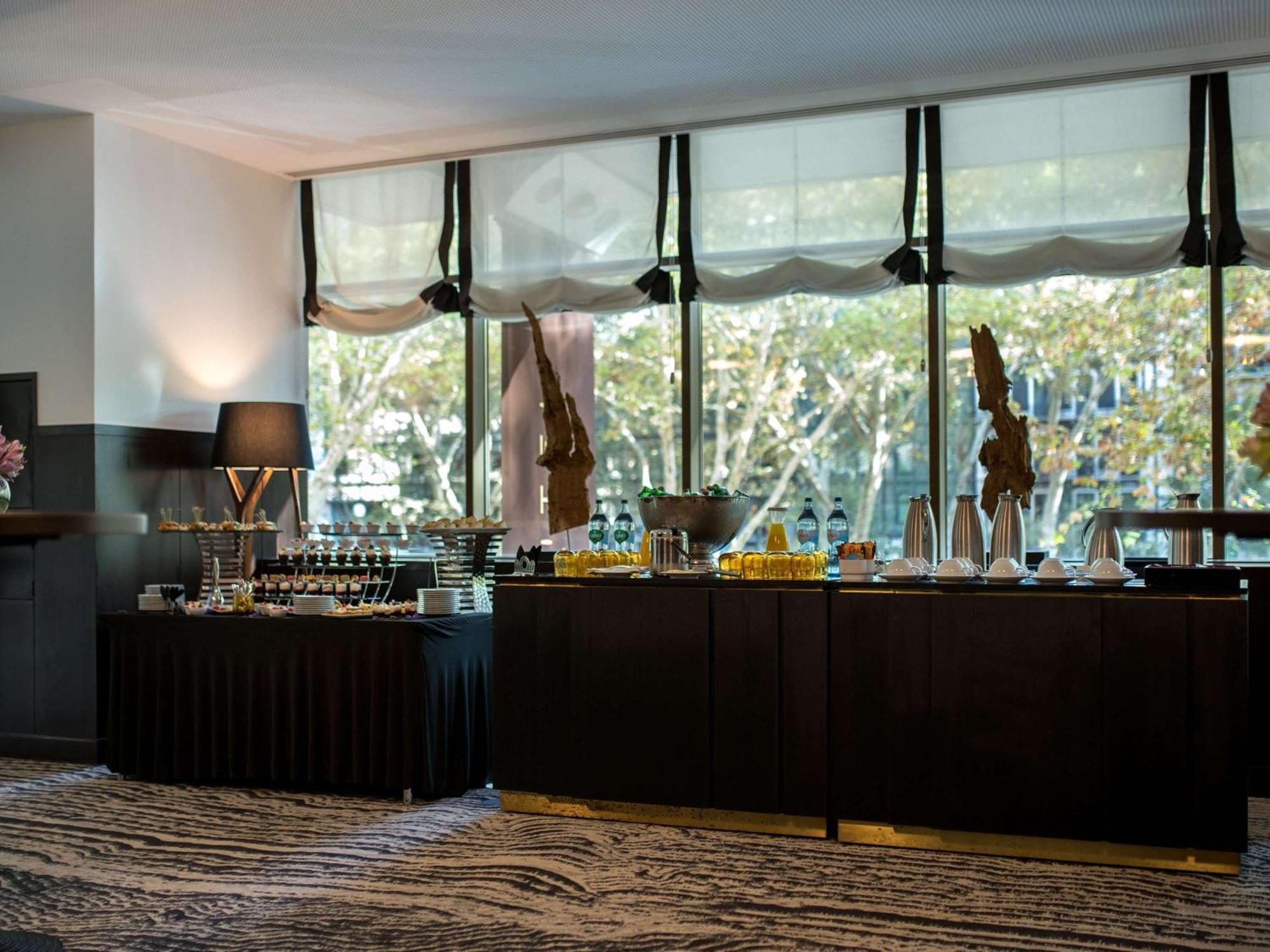 Sofitel Lisbon Liberdade Hotel Buitenkant foto